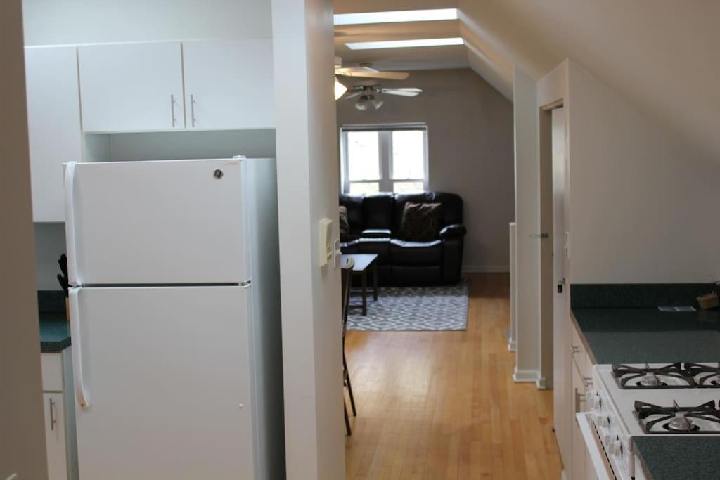 Lincoln Park Living - 3 Queen Beds - Sleeps 6 Chicago Ngoại thất bức ảnh